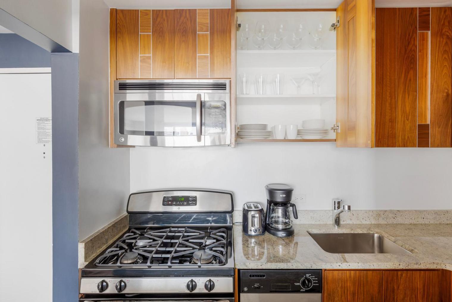 Ues 1br W Doorman Gym Roof Deck Nyc-37